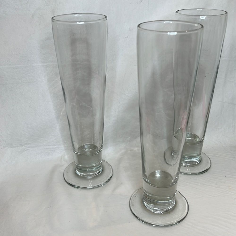 Beer Drinking Clear Glasses 16 Oz Each 9 1/4 Tall 2 1/2 Round Set 3 Included
